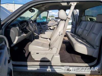 Zdjęcie 7 z 12 samochodu: 2011 CHEVROLET SILVERADO C1500 LT VIN:1GCRCSE05BZ381894 - miniatura