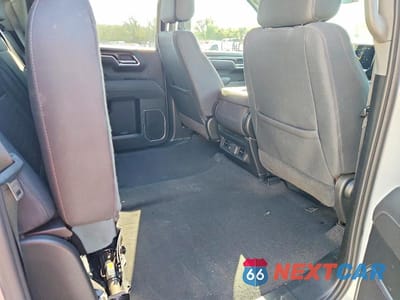 Zdjęcie 10 z 13 samochodu: 2026 CHEVROLET SILVERADO K1500 RST VIN:1GCUKEED8TZ216683 - miniatura