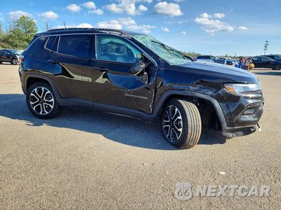 Czwarte zdjęcie samochodu z boku: 2024 JEEP COMPASS LIMITED VIN:3C4NJDCNXRT101757 - miniatura