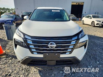 Piąte zdjęcie samochodu w środku: 2026 NISSAN ROGUE SV VIN:5N1BT3BB5TC722241 - miniatura
