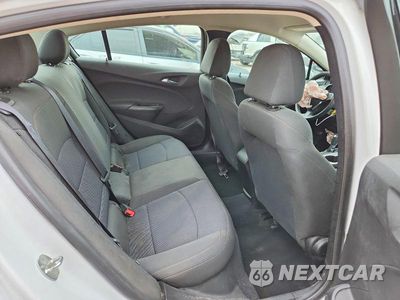 Zdjęcie 10 z 12 samochodu: 2018 CHEVROLET CRUZE LS VIN:1G1BC5SMXJ7146811 - miniatura