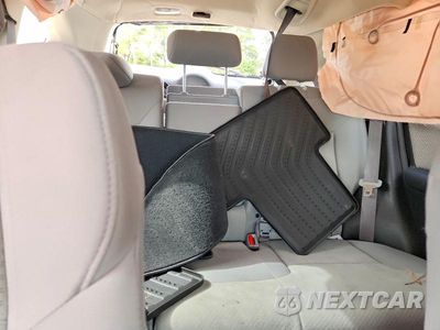 Zdjęcie 10 z 13 samochodu: 2016 HONDA CR-V EX VIN:3CZRM3H58GG705514 - miniatura