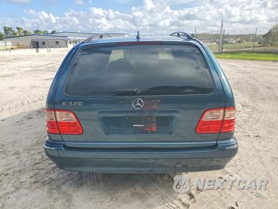 Zdjęcie 6 z 13 samochodu: 2002 MERCEDES-BENZ E-CLASS E320 VIN:WDBJH65J82B420998 - miniatura