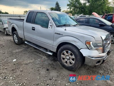 Czwarte zdjęcie samochodu z boku: 2014 FORD F150 SUPER CAB VIN:1FTFX1ET8EKF88854 - miniatura