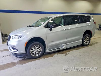 2024 CHRYSLER PACIFICA TOURING L 2C4RC1BG0RR140812 - główne zdjęcie licytacji z USA - miniatura