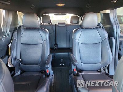 Zdjęcie 10 z 13 samochodu: 2025 TOYOTA SIENNA XSE VIN:5TDDRKEC5SS228565 - miniatura