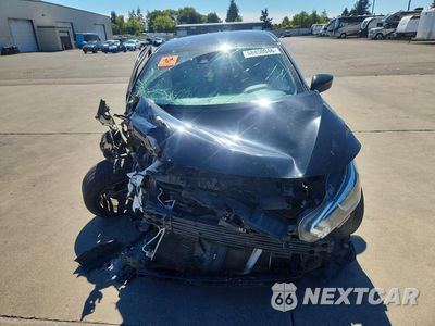 Piąte zdjęcie samochodu w środku: 2020 NISSAN VERSA SV VIN:3N1CN8EV4LL905045 - miniatura