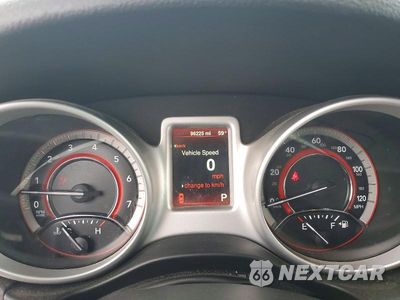 Zdjęcie 9 z 13 samochodu: 2016 DODGE JOURNEY SE VIN:3C4PDCABXGT231263 - miniatura