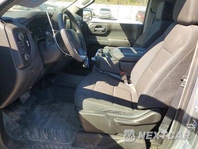 Zdjęcie 7 z 12 samochodu: 2026 CHEVROLET SILVERADO K1500 VIN:3GCNKAED1TG257024 - miniatura