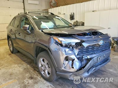 Czwarte zdjęcie samochodu z boku: 2022 TOYOTA RAV4 XLE VIN:2T3RWRFV0NW133647 - miniatura