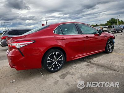 Trzecie zdjęcie samochodu z tyłu: 2020 TOYOTA CAMRY SE VIN:4T1G31AKXLU011656 - miniatura