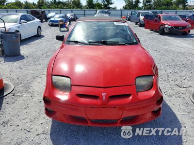 Piąte zdjęcie samochodu w środku: 2000 PONTIAC SUNFIRE GT VIN:4G2JB32T5YB201693 - miniatura
