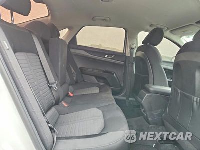 Zdjęcie 10 z 12 samochodu: 2025 KIA K5 LXS VIN:KNAG24J77S5304716 - miniatura