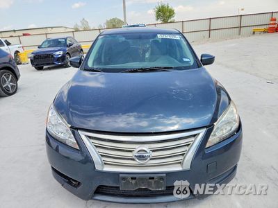 Piąte zdjęcie samochodu w środku: 2015 NISSAN SENTRA SV VIN:3N1AB7AP7FL689035 - miniatura