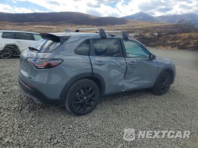 Trzecie zdjęcie samochodu z tyłu: 2024 HONDA HR-V SPORT VIN:3CZRZ2H55RM700805 - miniatura
