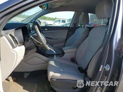 Zdjęcie 7 z 13 samochodu: 2019 HYUNDAI TUCSON SE VIN:KM8J23A49KU063039 - miniatura