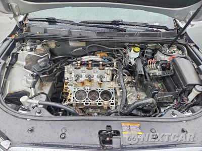 Zdjęcie 11 z 12 samochodu: 2010 BUICK LACROSSE CXS VIN:1G4GE5EV0AF121803 - miniatura