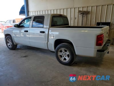 Drugie zdjęcie samochodu z przodu: 2010 DODGE DAKOTA SXT VIN:1D7CE3GKXAS202413 - miniatura
