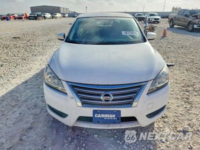 Piąte zdjęcie samochodu w środku: 2015 NISSAN SENTRA SV VIN:3N1AB7AP1FY310470 - miniatura