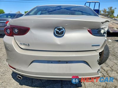Zdjęcie 6 z 12 samochodu: 2024 MAZDA 3 SELECT SPORT VIN:3MZBPABM7RM427435 - miniatura