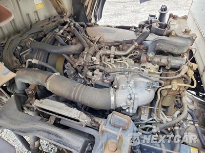 Zdjęcie 11 z 12 samochodu: 2015 ISUZU NQR BOX TRUCK VIN:JALE5W165F7901280 - miniatura
