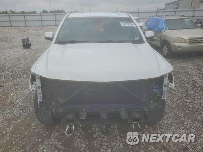 Piąte zdjęcie samochodu w środku: 2017 CHEVROLET TAHOE K1500 LT VIN:1GNSKBKC5HR340376 - miniatura