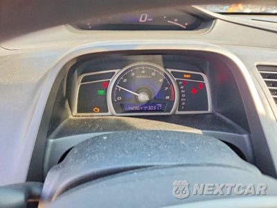 Zdjęcie 9 z 13 samochodu: 2010 HONDA CIVIC EX VIN:19XFA1F8XAE082855 - miniatura