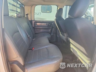Zdjęcie 10 z 12 samochodu: 2018 RAM 3500 VIN:3C7WRTCL8JG325325 - miniatura
