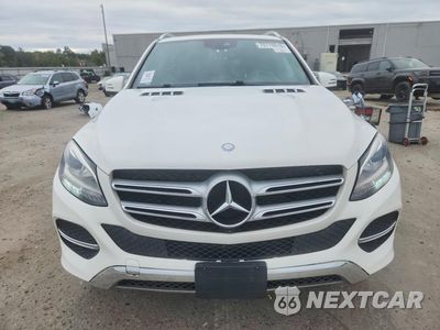 Piąte zdjęcie samochodu w środku: 2016 MERCEDES-BENZ GLE 350 4MATIC VIN:4JGDA5HB3GA689095 - miniatura