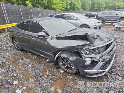 Czwarte zdjęcie samochodu z boku: 2025 HYUNDAI SONATA SEL VIN:KMHL64JAXSA463329 - miniatura