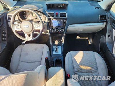Zdjęcie 8 z 12 samochodu: 2018 SUBARU FORESTER 2.5I PREMIUM VIN:JF2SJAECXJH574091 - miniatura