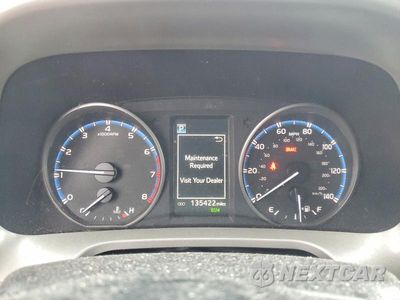 Zdjęcie 9 z 13 samochodu: 2018 TOYOTA RAV4 XLE VIN:2T3RFREV0JW722547 - miniatura