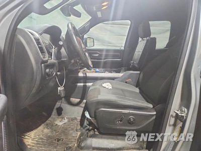 Zdjęcie 7 z 12 samochodu: 2019 RAM 1500 BIG HORN/LONE STAR VIN:1C6RRFBG9KN823761 - miniatura