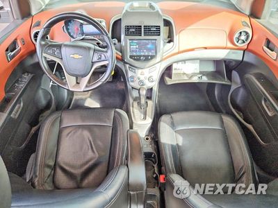 Zdjęcie 8 z 12 samochodu: 2015 CHEVROLET SONIC LTZ VIN:1G1JE5SB0F4193374 - miniatura