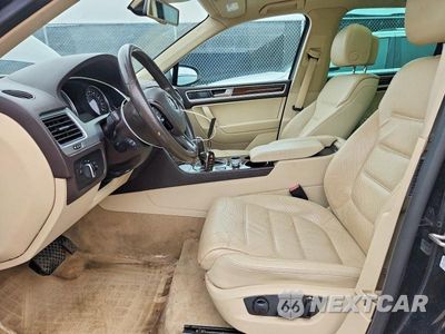 Zdjęcie 7 z 13 samochodu: 2016 VOLKSWAGEN TOUAREG SPORT VIN:WVGEF9BPXGD003652 - miniatura