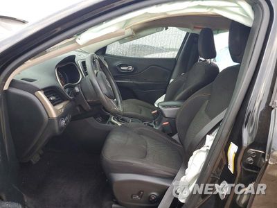 Zdjęcie 7 z 12 samochodu: 2016 JEEP CHEROKEE LATITUDE VIN:1C4PJLCB1GW315276 - miniatura
