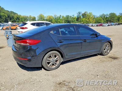 Trzecie zdjęcie samochodu z tyłu: 2018 HYUNDAI ELANTRA VALUE EDITION VIN:5NPD84LF7JH308479 - miniatura