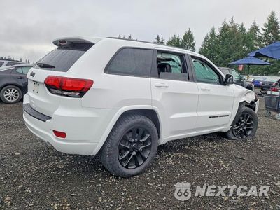 Trzecie zdjęcie samochodu z tyłu: 2022 JEEP GRAND CHEROKEE LAREDO E VIN:1C4RJFAG7NC140183 - miniatura