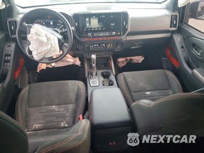 Zdjęcie 8 z 12 samochodu: 2026 NISSAN FRONTIER PRO-4X VIN:1N6ED1EK4TN642431 - miniatura