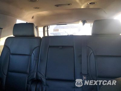 Zdjęcie 10 z 13 samochodu: 2018 GMC YUKON SLE VIN:1GKS2AKCXJR200806 - miniatura
