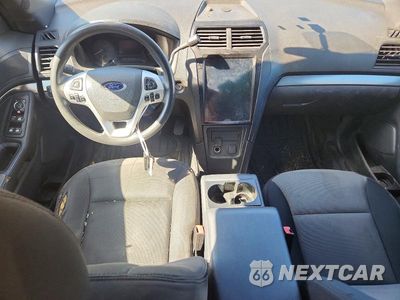 Zdjęcie 8 z 13 samochodu: 2013 FORD EXPLORER POLICE INTERCEPTOR VIN:1FM5K8AR2DGC73106 - miniatura