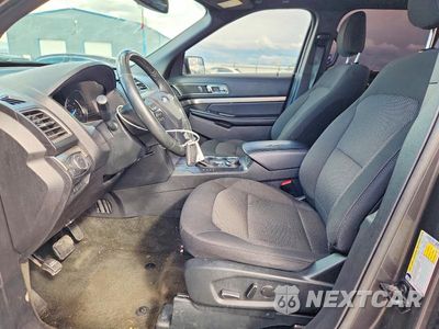 Zdjęcie 7 z 14 samochodu: 2018 FORD EXPLORER XLT VIN:1FM5K8D81JGC15860 - miniatura