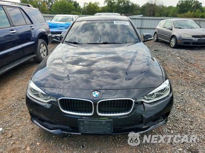 Piąte zdjęcie samochodu w środku: 2018 BMW 320 XI VIN:WBA8A3C57JA494942 - miniatura