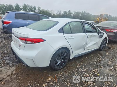 Trzecie zdjęcie samochodu z tyłu: 2026 TOYOTA COROLLA HYBRID SE VIN:JTDBDMHE9T3030234 - miniatura