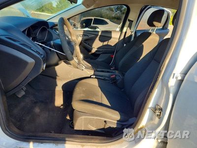 Zdjęcie 7 z 12 samochodu: 2018 FORD FOCUS S VIN:1FADP3E20JL255875 - miniatura