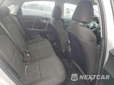 Zdjęcie 10 z 12 samochodu: 2020 KIA FORTE LXS VIN:3KPF24AD4LE152887 - miniatura