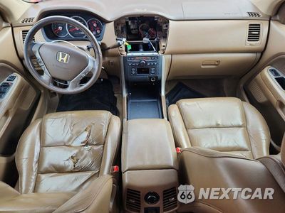 Zdjęcie 8 z 13 samochodu: 2006 HONDA PILOT EX VIN:5FNYF28516B022936 - miniatura