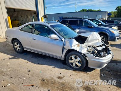Czwarte zdjęcie samochodu z boku: 2001 HONDA ACCORD EX VIN:1HGCG32741A027977 - miniatura