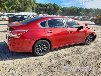 Trzecie zdjęcie samochodu z tyłu: 2015 NISSAN ALTIMA 2.5 S VIN:1N4AL3AP3FC174666 - miniatura