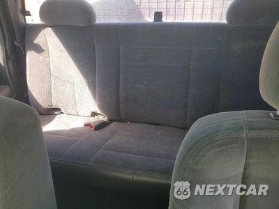 Zdjęcie 10 z 13 samochodu: 2005 CHEVROLET SILVERADO C1500 VIN:1GCEC19V45Z105693 - miniatura